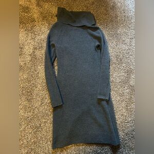 Vineyard Vines Gray Cowl Neck Sweater Dress- Small